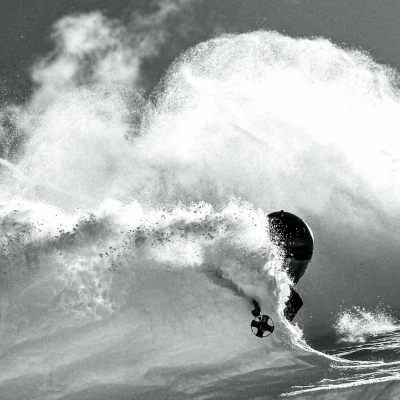 yanick-kuechler-poweder-skiing-engelberg